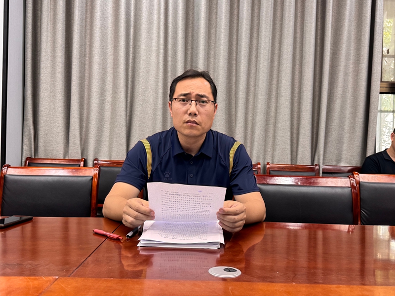 437ccm·必赢国际召开教师职业行为准则专题培训_副本.jpg 437ccm·必赢国际召开教师职业行为准则专题培训_副本.jpg